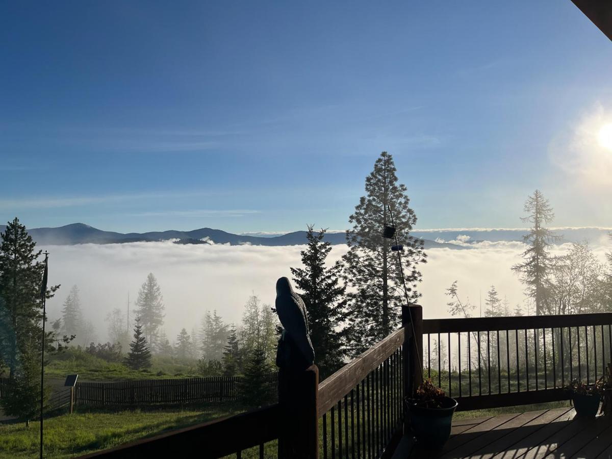 Cozy Home W/ Views From Heaven! Spokane Exterior photo